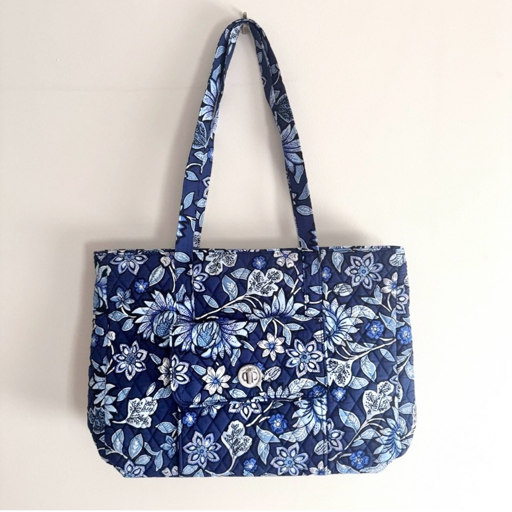 Vera Bradley Laptop Tote Bag in Tropics Tapestry